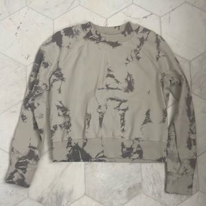 Lululemon crop sweatshirt